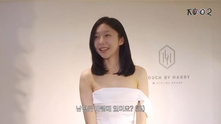 [서울=뉴시스] 지난달 30일 유튜브 채널 '주혀녕이'에는 '뒷 부국제 브이로그' 영상이 올라왔다. (사진= 유튜브 '주혀녕이' 캡처 ) 2024.12.03. photo@newsis.com *재판매 및 DB 금지