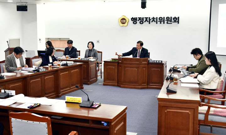  *재판매 및 DB 금지