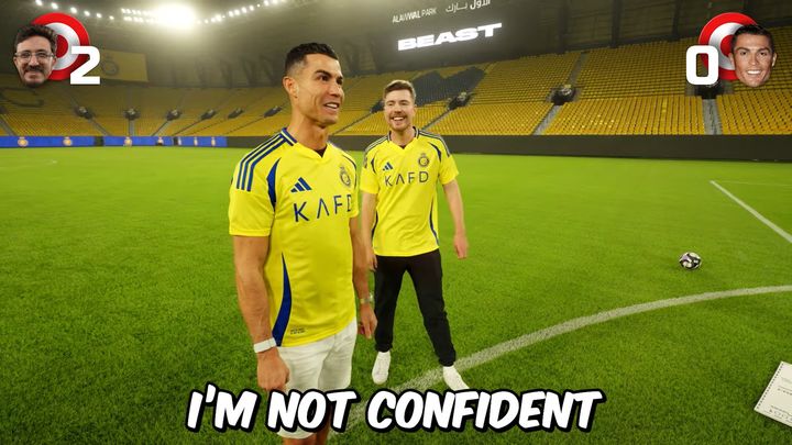 [서울=뉴시스] 지난 1일 유튜브 채널 '미스터 비스트'에는 '호날두를 이기고 100만 달러를 획득하세요'라는 영상이 올라왔다. (사진= 유튜브 '미스터 비스트' 캡처 ) 2024.12.03. photo@newsis.com *재판매 및 DB 금지