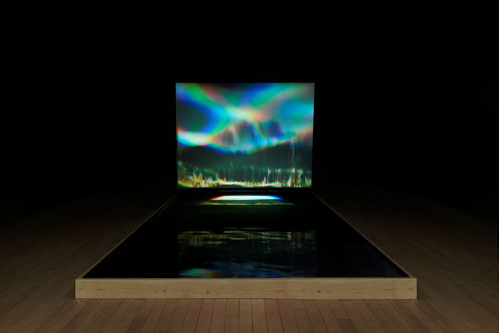 빌 비올라(1951–2024) 〈Moving Stillness: Mount Rainier 1979〉 1979 Video/sound installation Continuously running Courtesy of Bill Viola Studio 사진: Phoebe d'Heurle 이미지 제공: 국제갤러리 *재판매 및 DB 금지