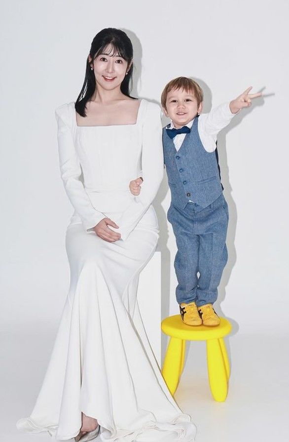 [서울=뉴시스] 사유리(왼쪽), 젠. (사진=사유리 인스타그램 캡처) 2024.12.05. photo@newsis.com&nbsp; *재판매 및 DB 금지