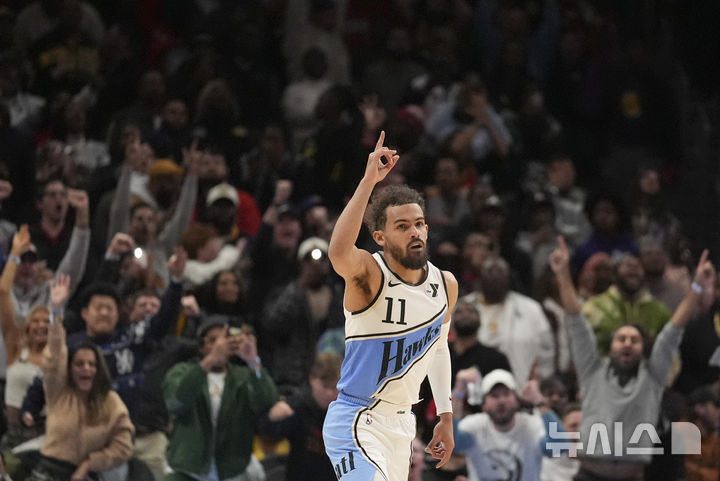 [애틀랜타=AP/뉴시스]NBA 애틀랜타 트레이 영. 2024.12.06.