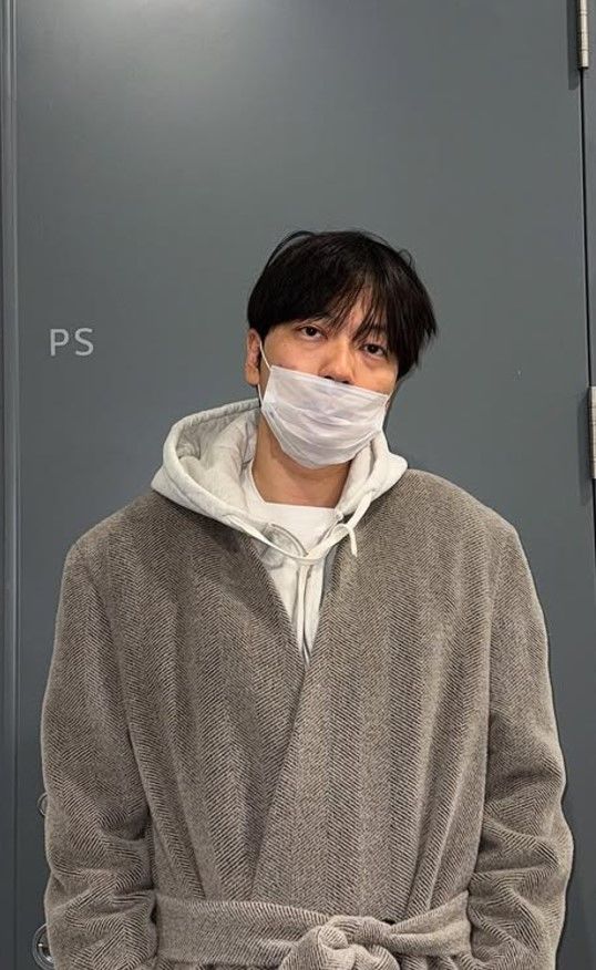 [서울=뉴시스] 이동휘. (사진=이동휘 인스타그램 캡처) 2024.12.07. photo@newsis.com  *재판매 및 DB 금지