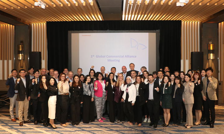 [서울=뉴시스] SK바이오팜은 지난 6일(현지시간) 미국 캘리포니아주 로스엔젤레스에서 글로벌 파트너사들과 함께 '커머셜 얼라이언스 미팅'을 개최했다고 10일 밝혔다. (사진=SK바이오팜 제공) 2024.12.10. photo@newsis.com&nbsp; *재판매 및 DB 금지