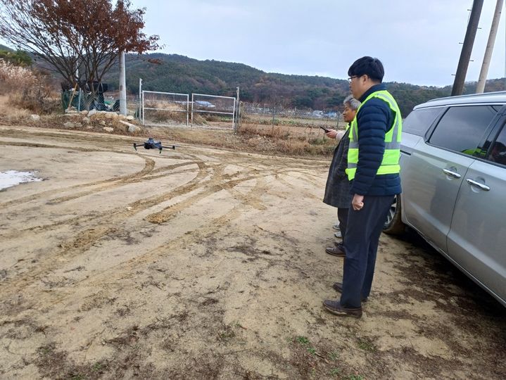 [대전=뉴시스]대전시는 자차구와 합동으로 개발제한구역 내 불법행위에 대한 합동점검을 벌이고 있다. (사진=대전시 제공). 2024. 12. 10 photo@newsis.com *재판매 및 DB 금지