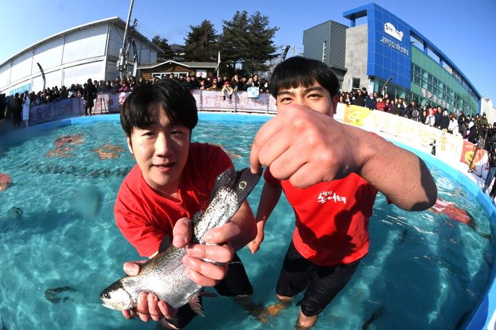 평창송어축제. *재판매 및 DB 금지