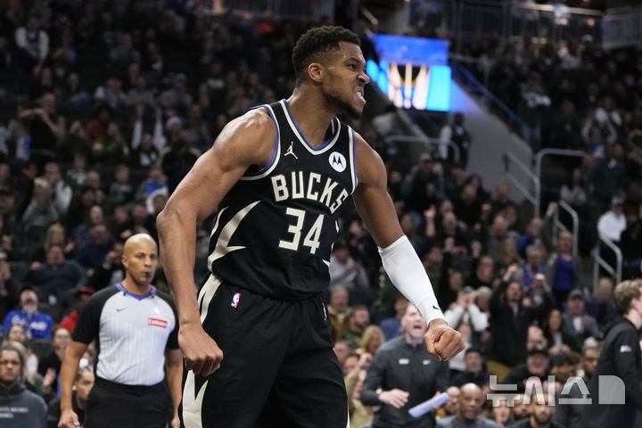 [밀워키=AP/뉴시스] 미국프로농구(NBA) 밀워키 벅스의 지아니스 아데토쿤보. 2024. 12. 10.