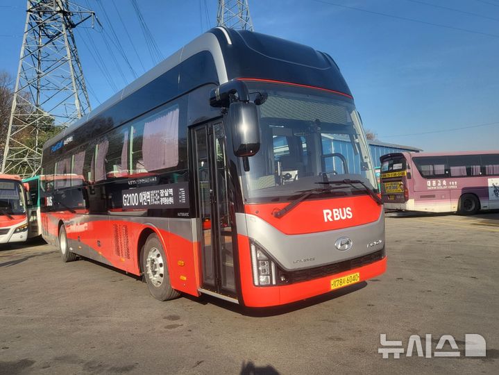 [이천=뉴시스] 이천시 광역수소버스 (사진=이천시 제공) 2024.12.12.photo@newsis.com