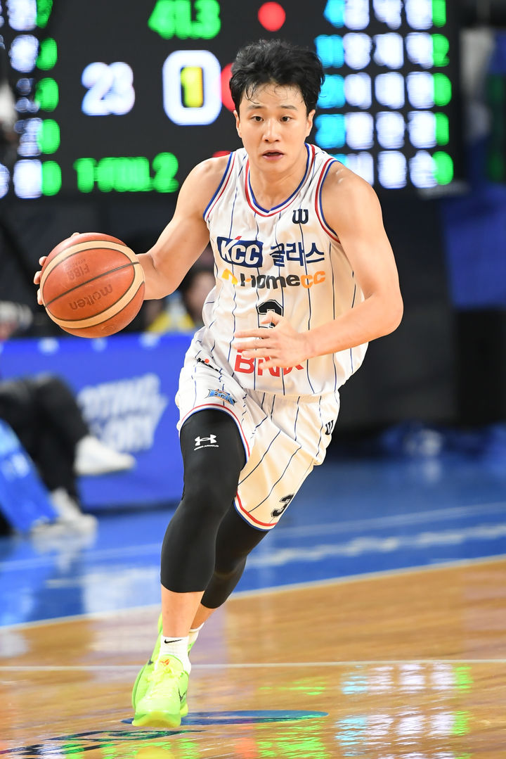 [서울=뉴시스] 프로농구 부산 KCC의 허웅. (사진=KBL 제공) *재판매 및 DB 금지