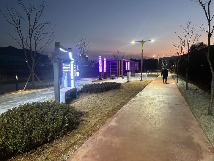 [양산=뉴시스] 웅상 회야강 특색있는 산책로 전경. (사진=뉴시스 DB). photo@newsis.com *재판매 및 DB 금지