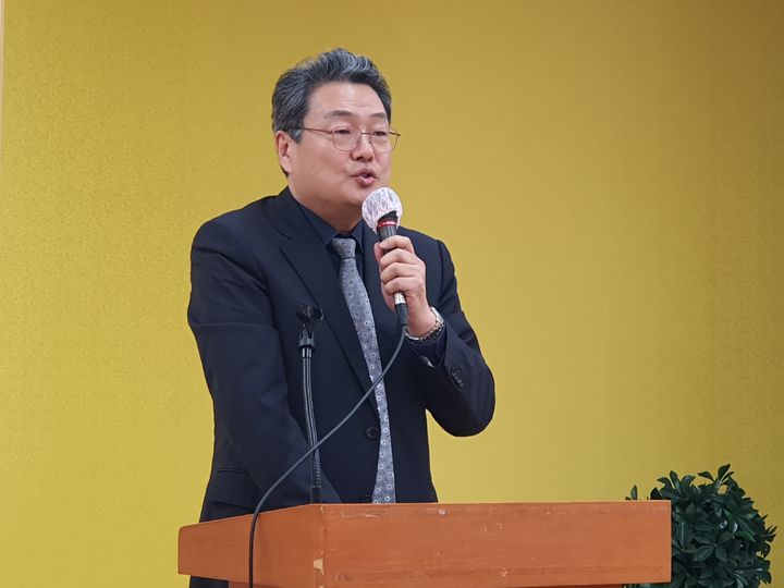 [울산=뉴시스] 구미현 기자 = 울산대 이인택 교수 (사진=울산대 제공) photo@newsis.com *재판매 및 DB 금지