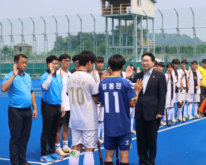 이상현 대한하키협회 회장이 클린하키 선서를 하는 모습. (사진=대한하키협회 제공) *재판매 및 DB 금지