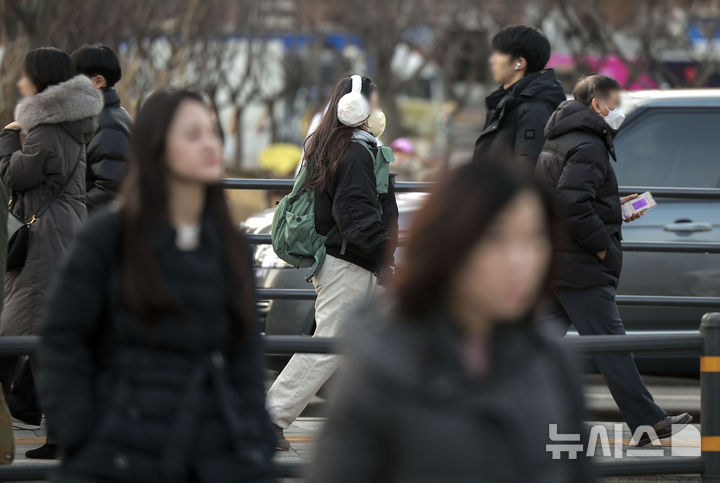 충남권 아침 영하 5도 내외에 바람 불어…체감온도↓