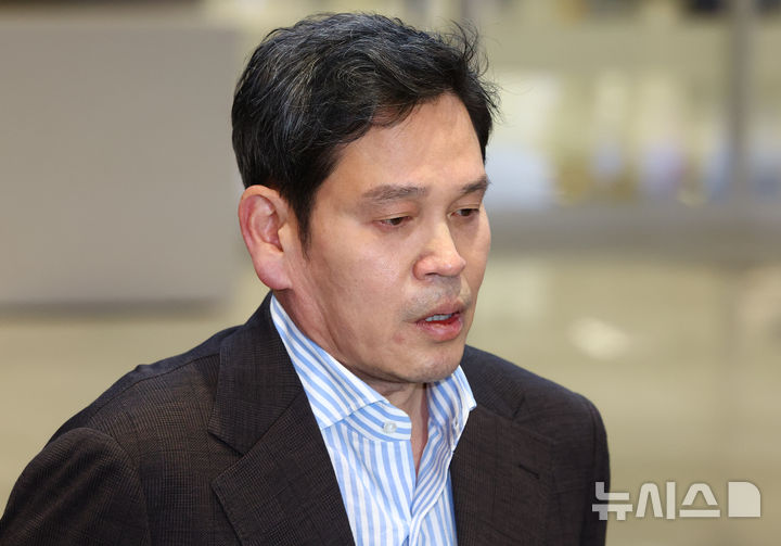 정용진, 美에 번쩍 中에 번쩍...알리바바와 전격 이커머스 동맹 맺어 - 뉴스 썸네일 이미지