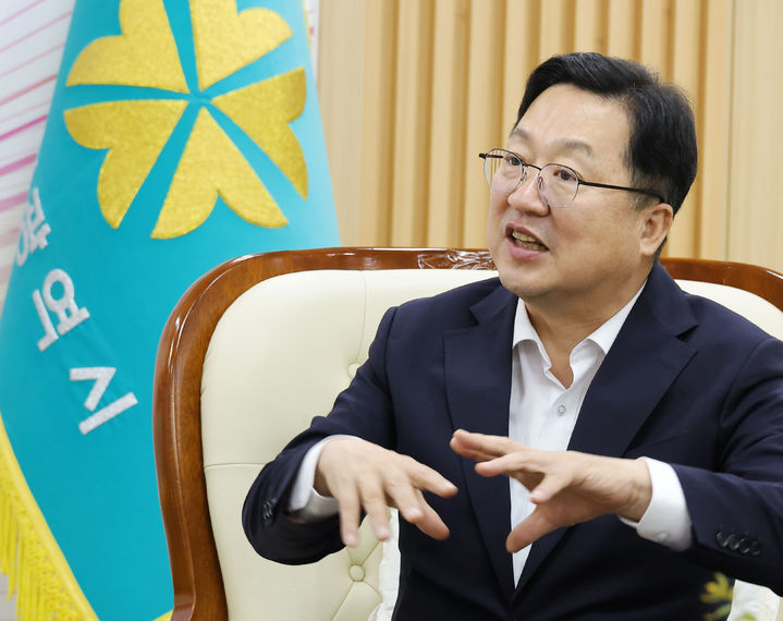 [대전=뉴시스]이장우 대전시장. (사진=대전시 제공). 2024. 12. 29 photo@newsis.com *재판매 및 DB 금지