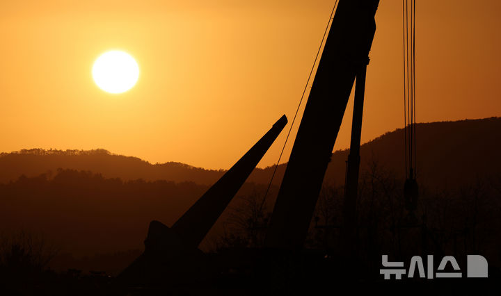 "힘겹지만 유족은 오죽할까" 참사 그늘 속 무안군민 '속앓이' 