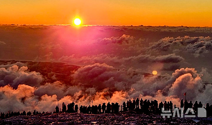 '떡국 나눔, 공연 풍성' 대구 곳곳서 병오년 해맞이 행사