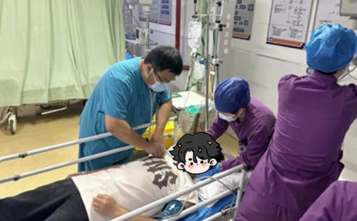 [서울=뉴시스]시력과 정력에 효과적이라는 말에 잉어 담즙을 먹었다가 응급실로 이송된 남성의 사연이 전해졌다.(사진=자딘 닷 베트남) *재판매 및 DB 금지