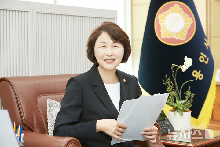 [용인=뉴시스]유진선 의장(사진=용인시의회 제공)