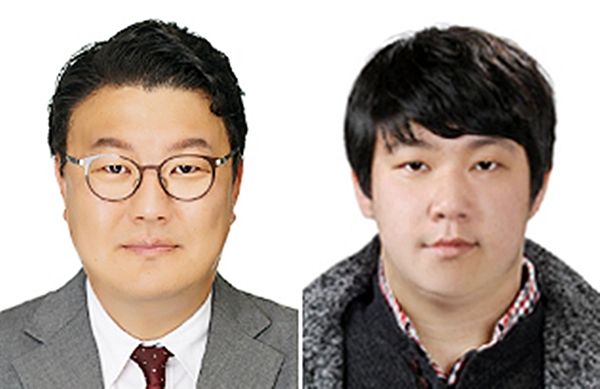  2025년 원광언론인상 수상자 정치훈 MBN 기자(왼쪽)와 최정규 뉴시스 기자 (사진=원광대 제공) 2025.01.03. *재판매 및 DB 금지