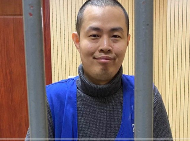 [서울=뉴시스] 2022년 말 당시 중국의 강력한 코로나19 통제정책(제로 코로나)에 항의해 일어난 전국적인 항의 시위인 ‘백지혁명’과 관련된 다큐먼터리를 제작한 감독에게 3년 6개월형이 선고됐다. 중국 독립다큐 감독 천핀린(33)의 자료 사진. <사진출처: 자유아시아방송> 2025.01.07