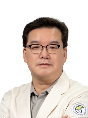 [창원=뉴시스] 성균관대학교 삼성창원병원 신임 원장에 오주현 교수. (사진=삼성창원병원 제공) 2025.01.07. photo@newsis.com *재판매 및 DB 금지