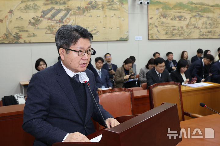 [서울=뉴시스] 권창회 기자 = 오석환 교육부 차관 모습. 2025.01.07. kch0523@newsis.com