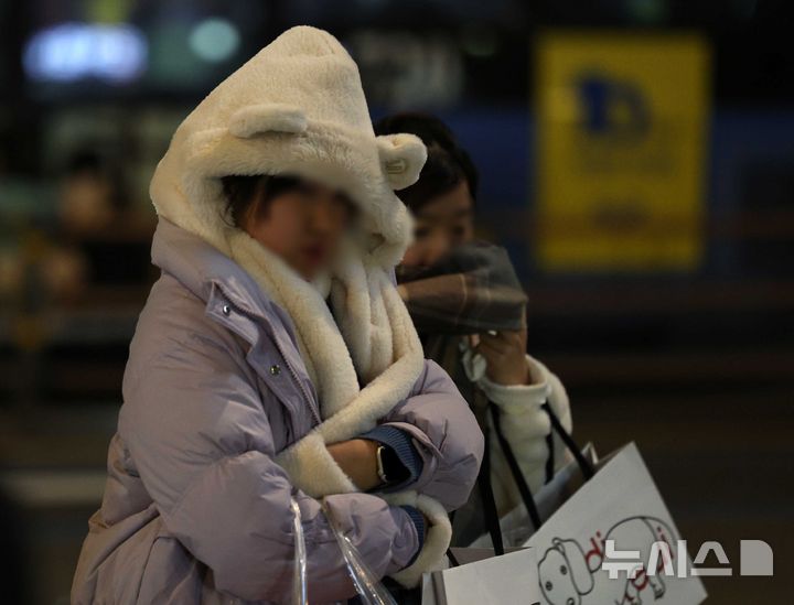 충북 한파특보 아래 대체로 맑음…아침 최저 -17도