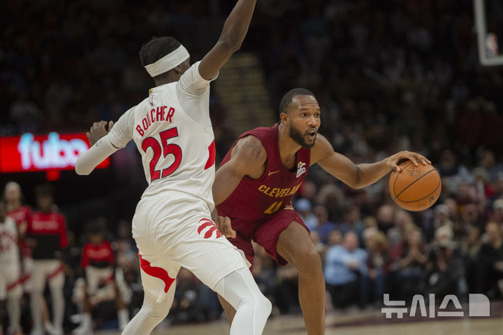 [클리블랜드=AP/뉴시스] 미국프로농구(NBA) 클리블랜드 캐벌리어스의 에반 모블리. 2025. 1. 9.