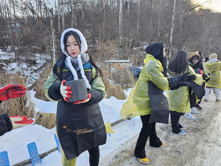 '박퍼니' '전태규' 등 SOOP 스트리머들 연탄 나눔 봉사