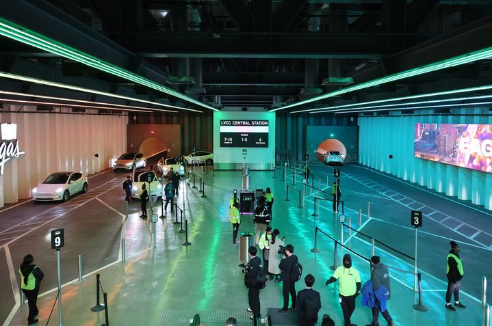 [부산=뉴시스] 미국 라스베이거스 미래형 터널 교통 시스템인 '베가스 루프(Vegas Loop)' 모습. (사진=부산시 제공) 2025.01.10. photo@newsis.com *재판매 및 DB 금지