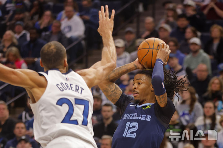 [미니애폴리스=AP/뉴시스] 미국프로농구(NBA) 멤피스 그리즐리스의 자 모란트. 2025.01.12