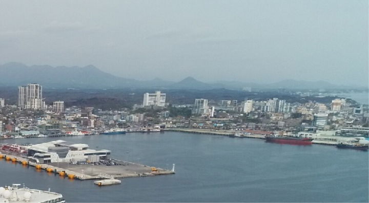 [춘천=뉴시스] 13일 강원특별자치도(도지사 김진태)는 ‘비어업인의 수산자원 포획․채취 관리 기준에 관한 조례’를 전국 최초로 시행한다고 밝혔다. 사진은 속초항 모습. 강원특별자치도 제공. *재판매 및 DB 금지