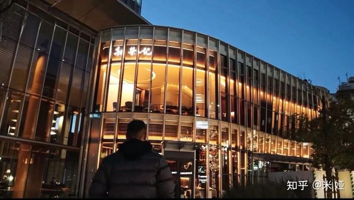 [서울=뉴시스]도쿄의 한 고급 중식당에 방문한 중국인 관광객이 차별을 받은 사실이 밝혀지면서 논란이 되고 있다.사진은 신룽지 일본 도쿄점.(사진=BAIDU 갈무리) *재판매 및 DB 금지