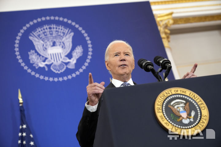 [워싱턴=AP/뉴시스]조 바이든 미국 대통령이 13일(현지시간) 워싱턴DC 국무부에서 외교정책 관련 연설을 진행하고 있다. 2025.01.14.