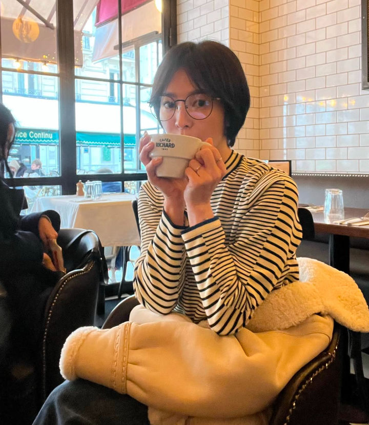 [서울=뉴시스] 송혜교. (사진=인스타그램 갈무리) 2025.1.14. photo@newsis.com *재판매 및 DB 금지