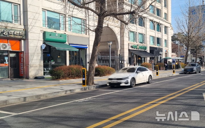 [서울=뉴시스]KBS 본관 공영 노상주차장.