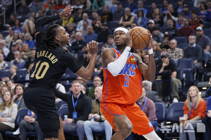 [오클라호마시티=AP/뉴시스]NBA 오클라호마시티 길저스알렉산더. 2025.01.16.