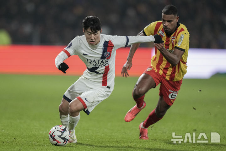 [랑스=AP/뉴시스]프랑스 PSG 이강인. 2025.01.18.
