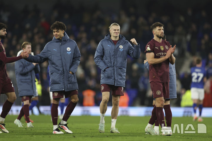 [입스위치=AP/뉴시스] 잉글랜드 프로축구 프리미어리그(EPL) 맨체스터 시티 선수단. 2025.01.19.