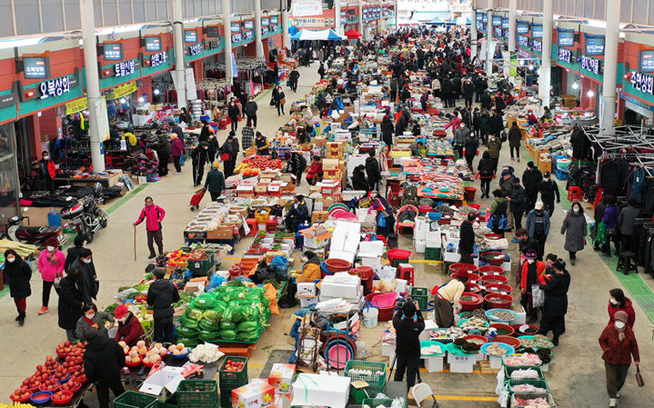 [함평=뉴시스]전남 함평천지전통시장. (사진=함평군 제공) photo@newsis.com *재판매 및 DB 금지