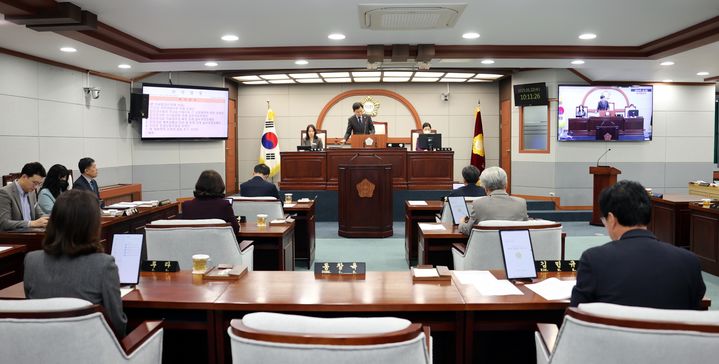 [진안=뉴시스]전북 진안군의회는 22일 제2차 본회의를 열어 새해 첫 회기 일정을 마무리했다.(사진=진안군의회 제공)2025.01.22. *재판매 및 DB 금지