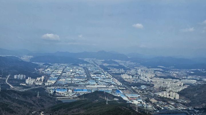 [창원=뉴시스] 강경국 기자 = 경남 창원시 전경. (사진=창원시청 제공). 2025.01.23. photo@newsis.com *재판매 및 DB 금지