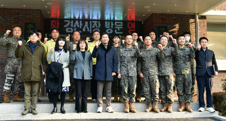 조현일 경산시장, 설 명절 비상근무기관 방문 (사진=경산시 제공) *재판매 및 DB 금지