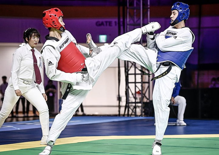 2024년 파리올림픽 태권도 금메달리스트인 박태준 선수가 태권도원에서 열린 ‘2022 세계태권도그랑프리챌린지 대회’에 참가해 경기 중인 모습 (사진 = 태권도진흥재단 제공) 2025.01.23 photo@newsis.com *재판매 및 DB 금지