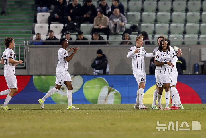 [라즈그라드=AP/뉴시스] 덴마크 프로축구 수페르리가 미트윌란. 2025. 1. 23.
