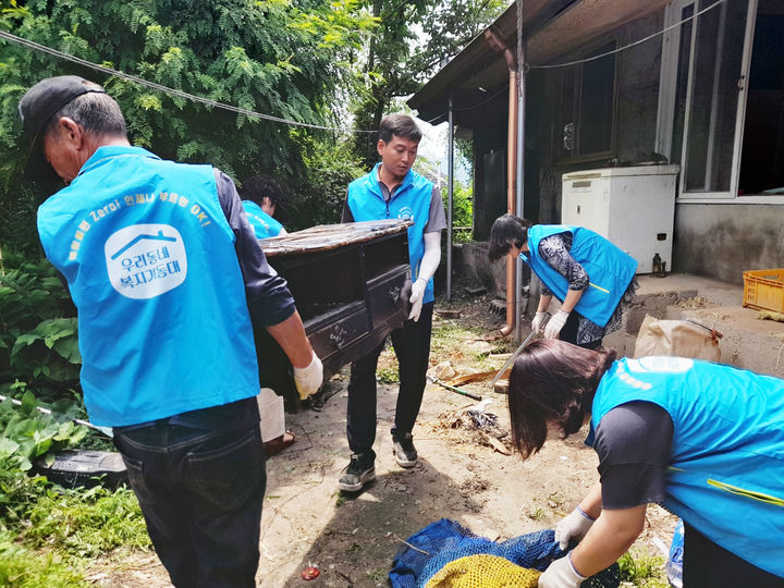  *재판매 및 DB 금지