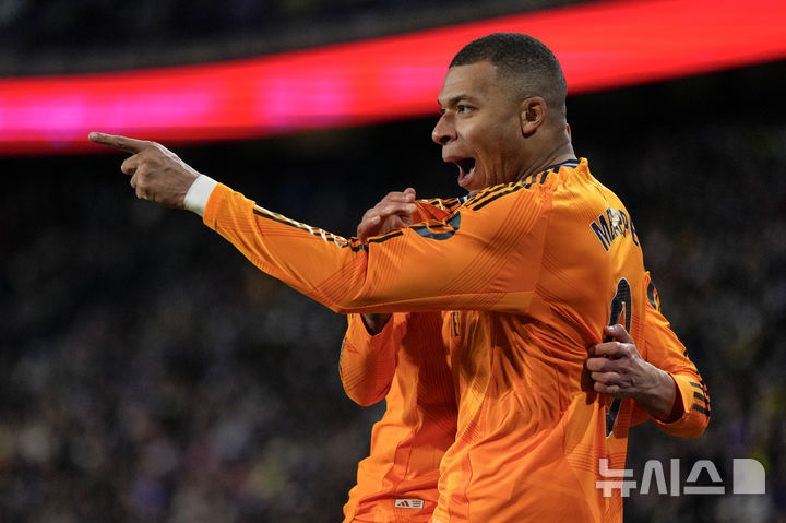 [바야돌리드=AP/뉴시스] 스페인 프로축구 프리메라리가 레알 마드리드의 킬리안 음바페. 2025. 1. 25.