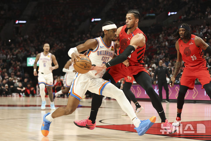 [포틀랜드=AP/뉴시스] 미국프로농구(NBA) 오클라호마시티 선더의 셰이 길저스-알렉산더. 2025.01.26.
