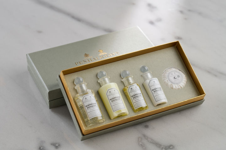 그랜드 머큐어 임피리얼 팰리스 서울 강남의 '오프닝 오퍼'의 웰컴 기프트 '펜할리곤스 미니어처 세트' *재판매 및 DB 금지